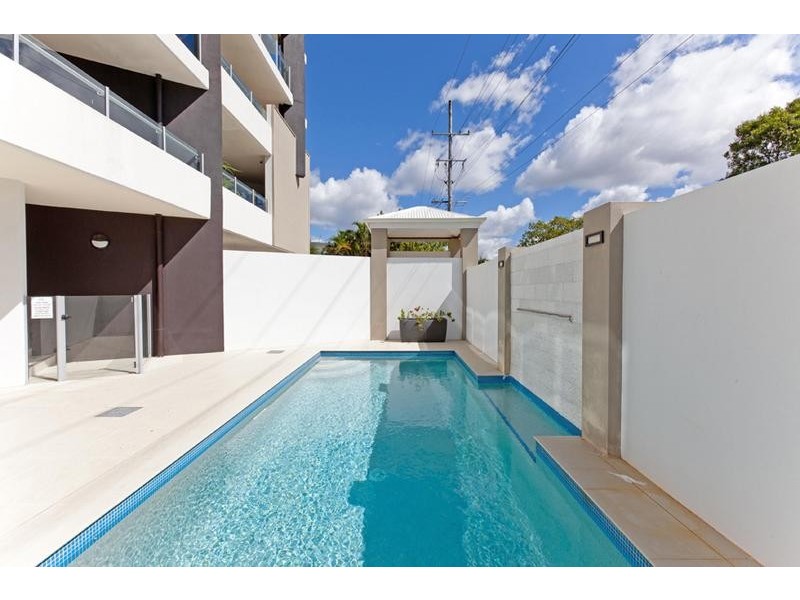 Coolangatta QLD 4225