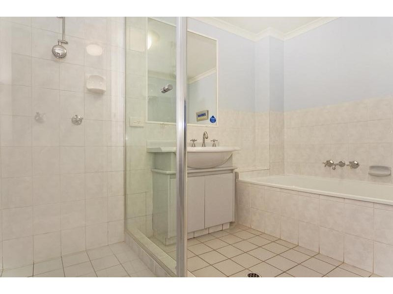 13/31 Dutton Street, Coolangatta QLD 4225