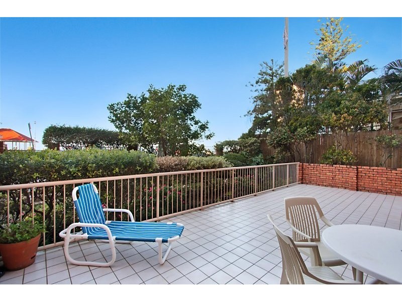 3/6 Petrie Street ‘Hanalei’ (aka 3/3 Tweed Tce), Rainbow Bay QLD 4225