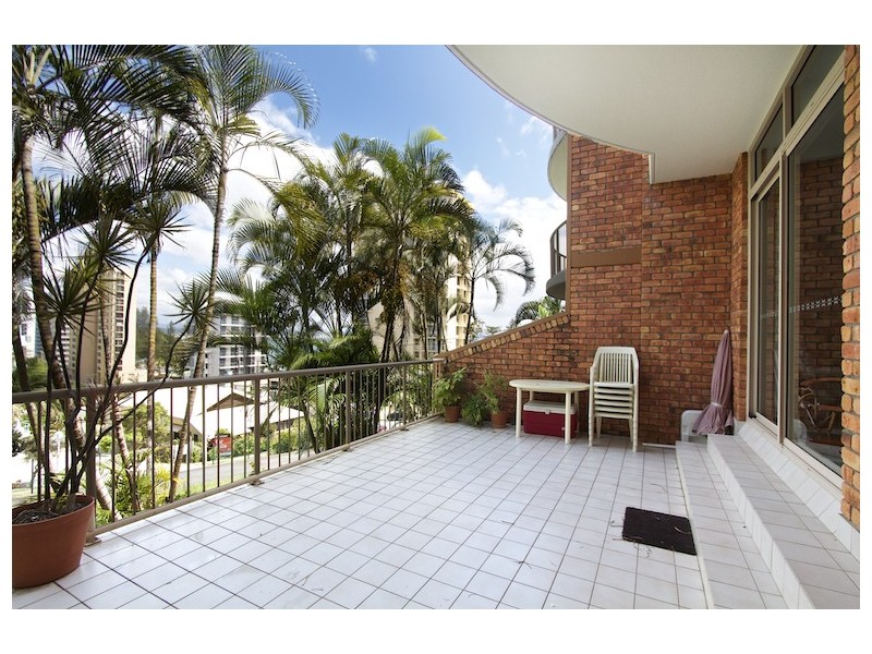 3/6 Petrie Street ‘Hanalei’ (aka 3/3 Tweed Tce), Rainbow Bay QLD 4225