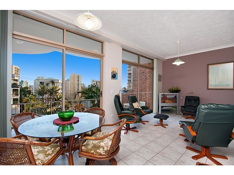 3/6 Petrie Street ‘Hanalei’ (aka 3/3 Tweed Tce), Rainbow Bay QLD 4225