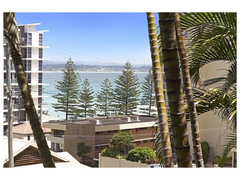 3/6 Petrie Street ‘Hanalei’ (aka 3/3 Tweed Tce), Rainbow Bay QLD 4225