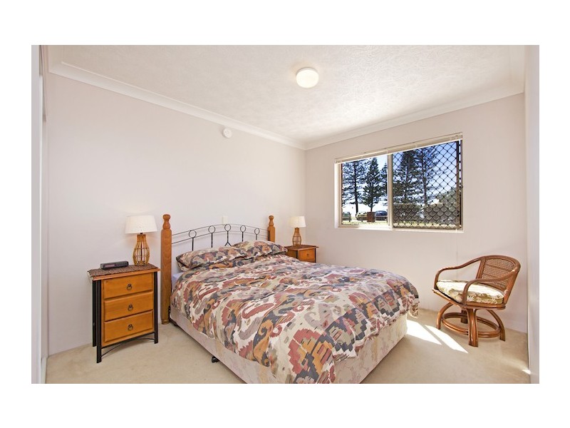 3/6 Petrie Street ‘Hanalei’ (aka 3/3 Tweed Tce), Rainbow Bay QLD 4225