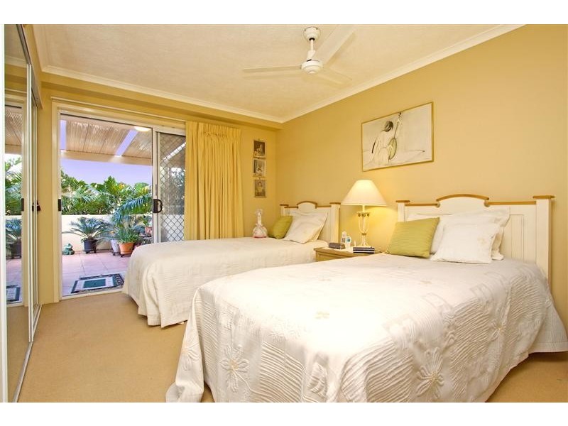 3/12-14 Douglas Street Pearl of Kirra, Kirra QLD 4225
