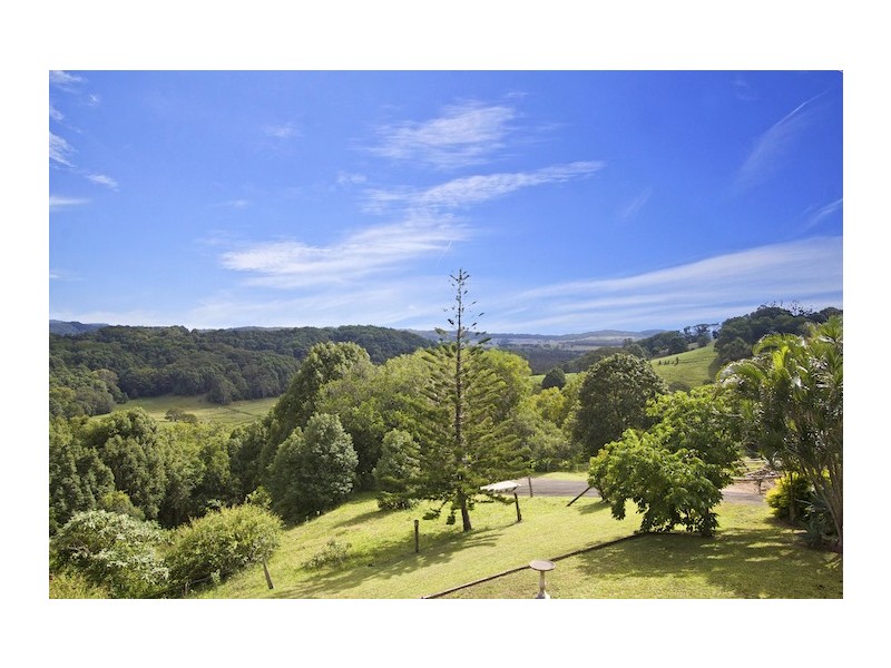 68 Warringa Drive, Bilambil Heights NSW 2486