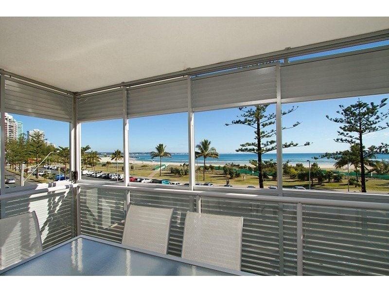 1 & 4/128 Marine Pde ‘Sands On Greenmount’, Coolangatta QLD 4225