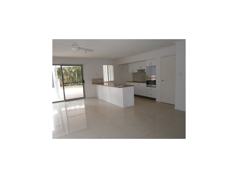 19 Twenty Seventh Avenue, Palm Beach QLD 4221