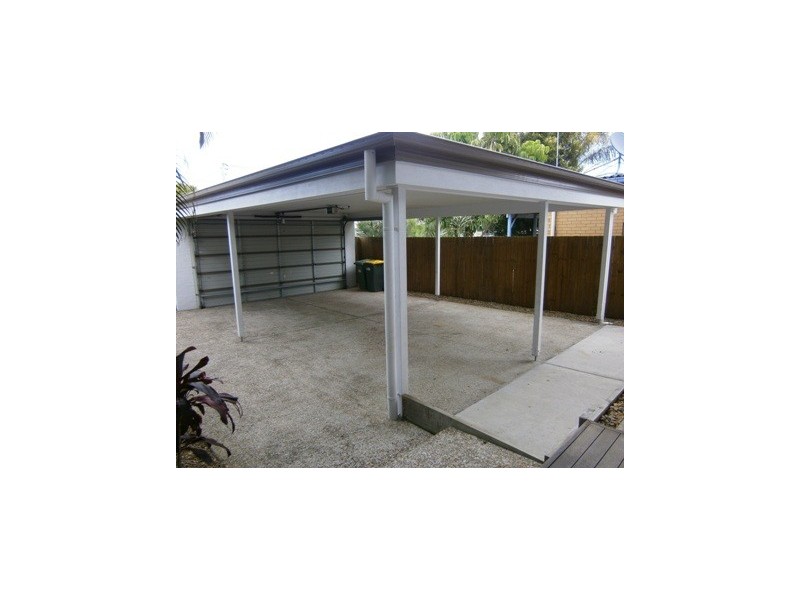 19 Twenty Seventh Avenue, Palm Beach QLD 4221