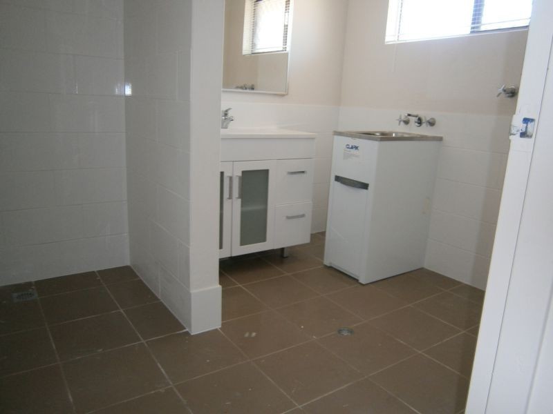 4/60 Sarawak Avenue, Palm Beach QLD 4221