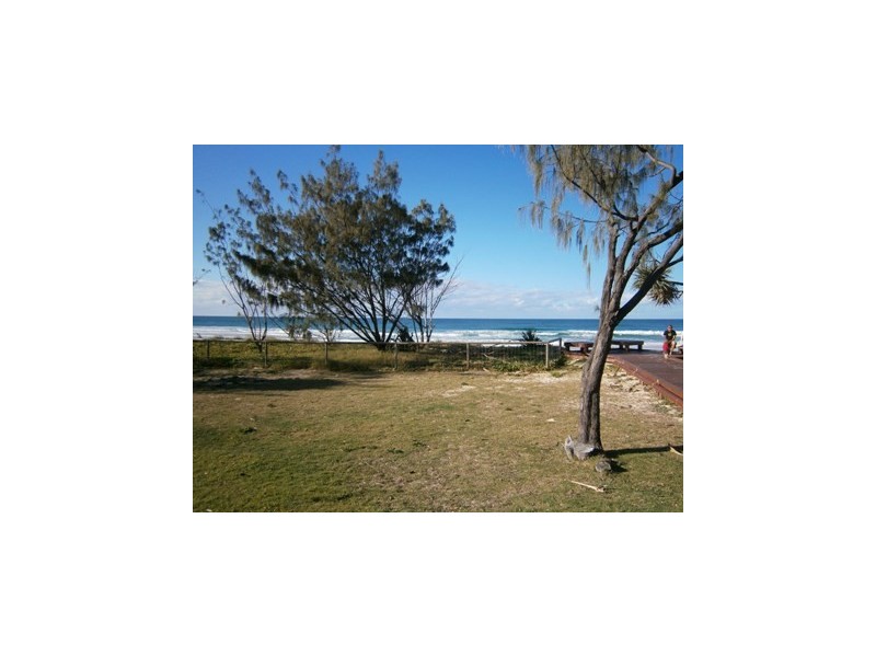 2/796 Pacific pde, Currumbin QLD 4223
