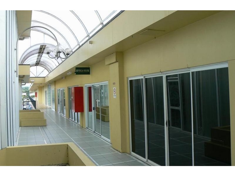 2 EIGHTH AVENUE, Palm Beach QLD 4221