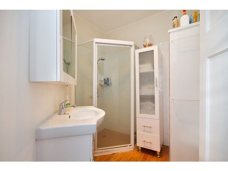 9 Station Street, Currumbin QLD 4223