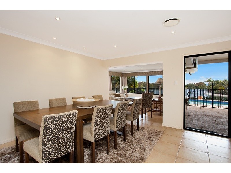 24 Captains Way, Banora Point NSW 2486