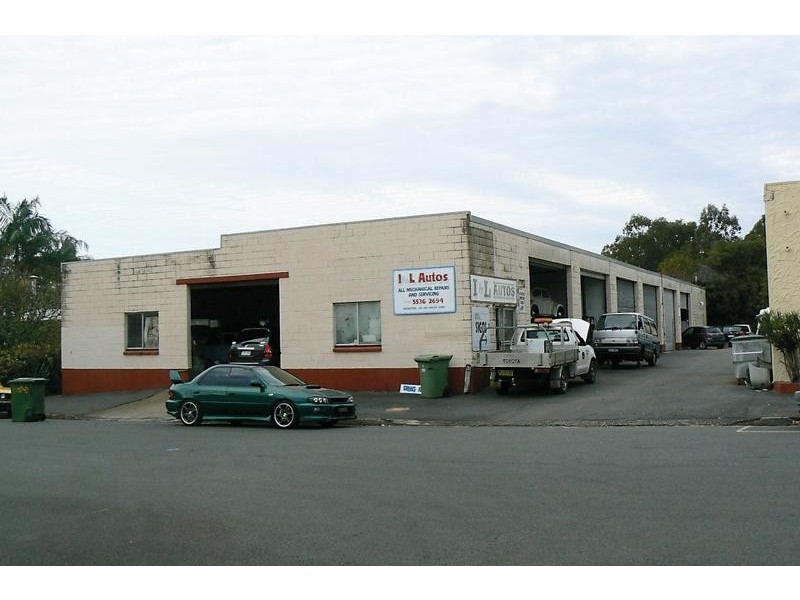 6 Simpson Street, Kirra QLD 4225