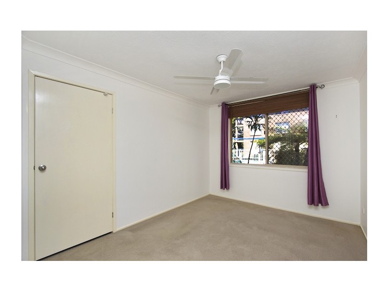 1/66 Sarawak Avenue, Palm Beach QLD 4221