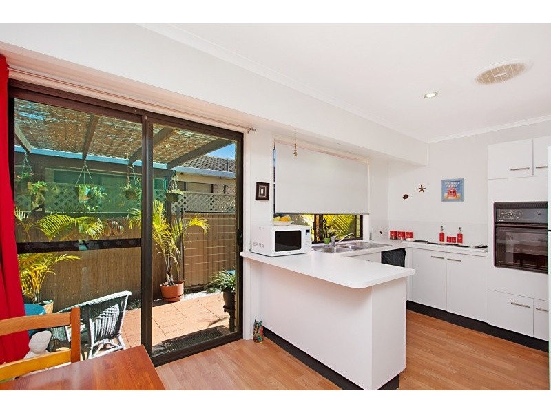 3/48 Cyclades Crescent, Currumbin Waters QLD 4223