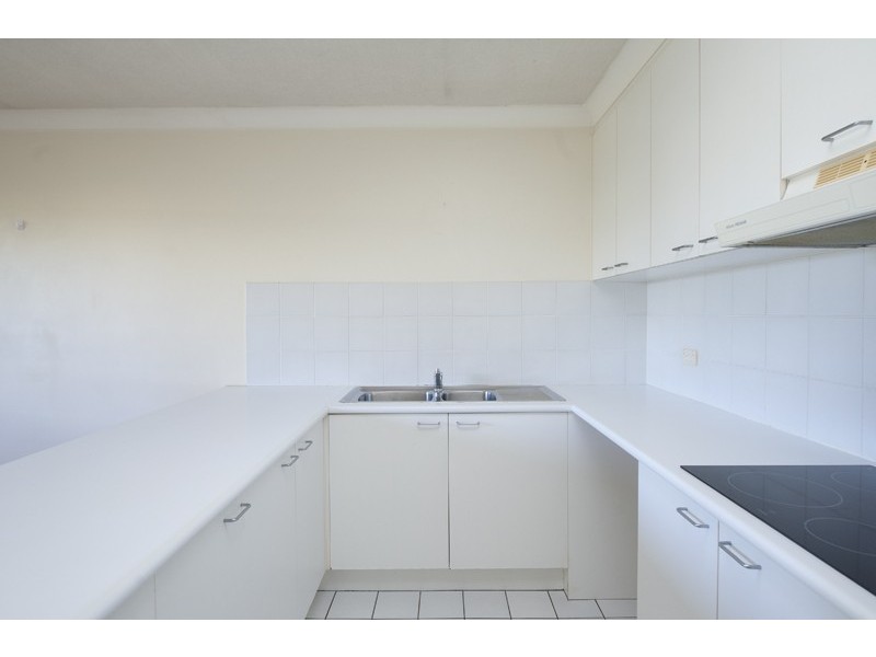 9 Domain Road, Currumbin QLD 4223