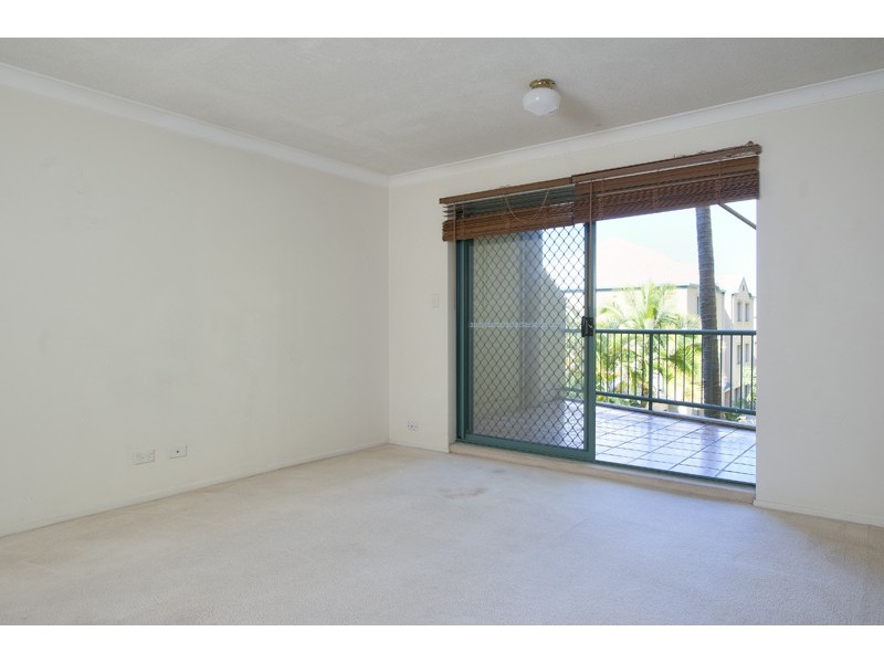 9 Domain Road, Currumbin QLD 4223