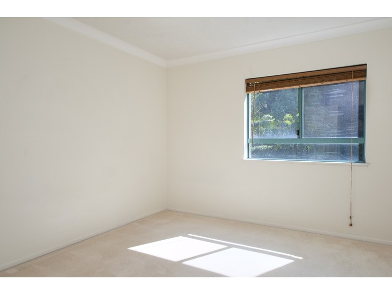 9 Domain Road, Currumbin QLD 4223