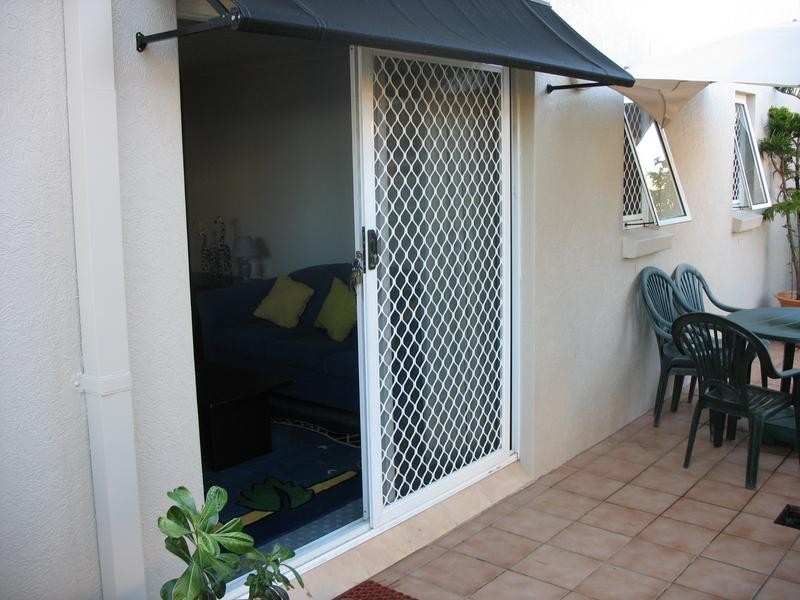 4/80 Pacific Parade, Bilinga QLD 4225