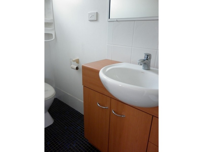 6/6 Lord Street, Kirra QLD 4225