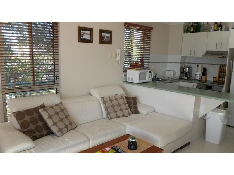 15/122 Musgrave Street, Kirra QLD 4225