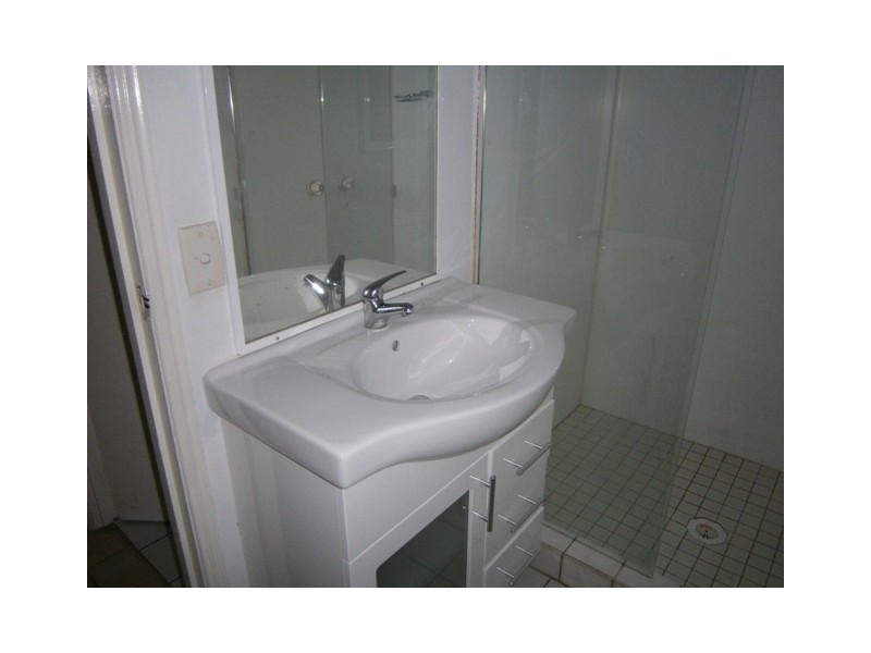 2/96 Broadwater Espl., Bilambil Heights NSW 2486