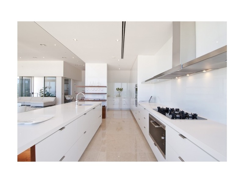 302/1 Haig Street, Kirra QLD 4225