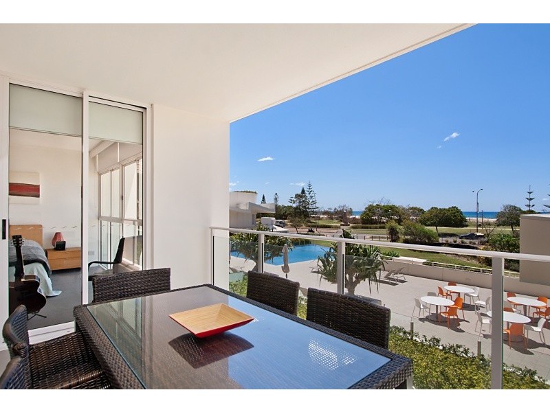 006/2-8 Creek Street ‘Kirra Surf’, Kirra QLD 4225