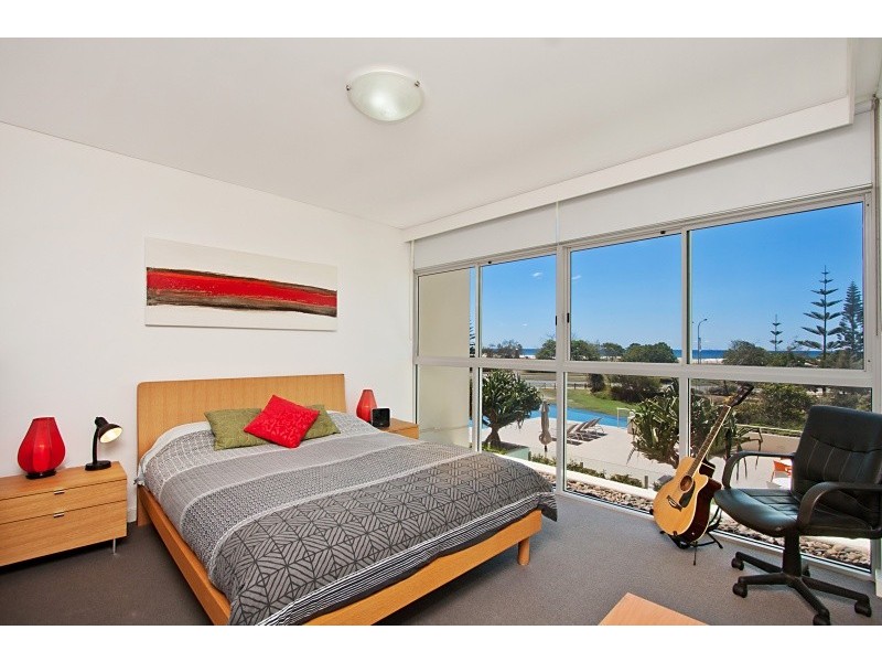 006/2-8 Creek Street ‘Kirra Surf’, Kirra QLD 4225