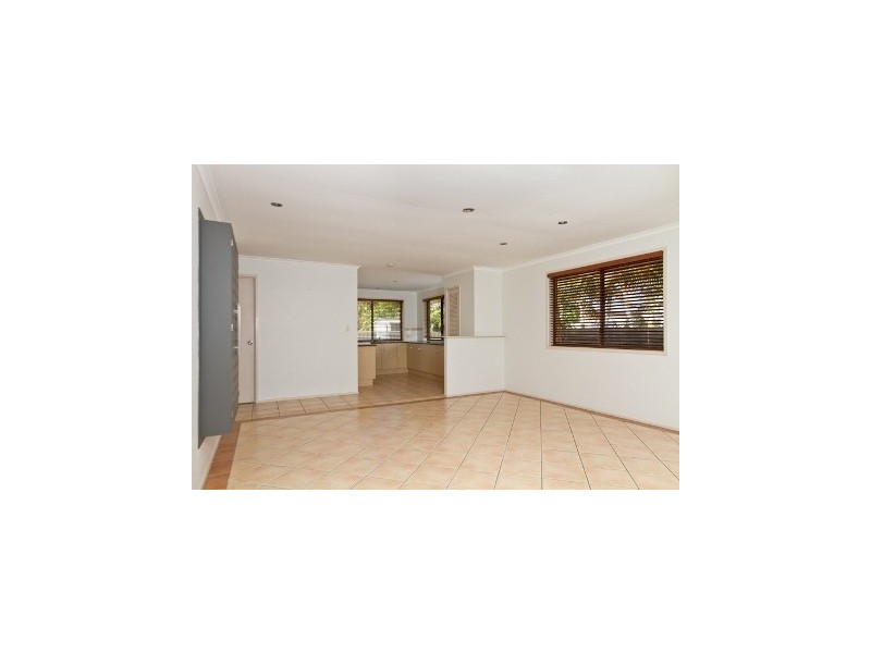 2/14 Bambaroo Cres., Tweed Heads NSW 2485