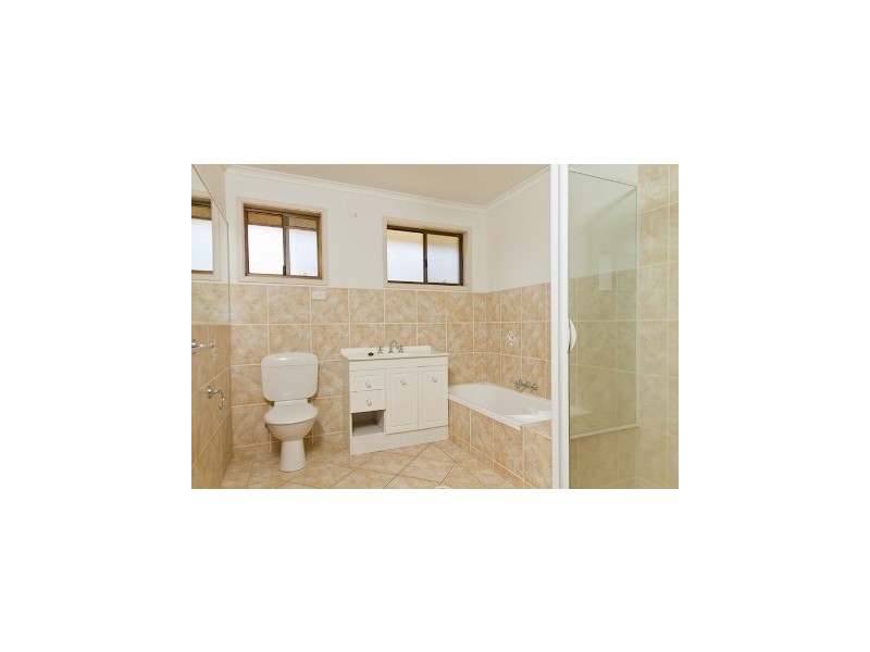 2/14 Bambaroo Cres., Tweed Heads NSW 2485