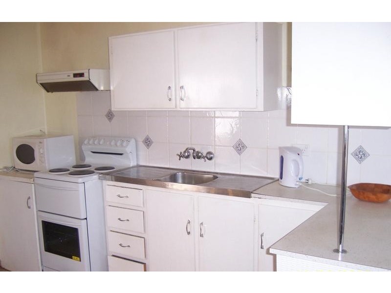 1/8 Tweed Street, Coolangatta QLD 4225