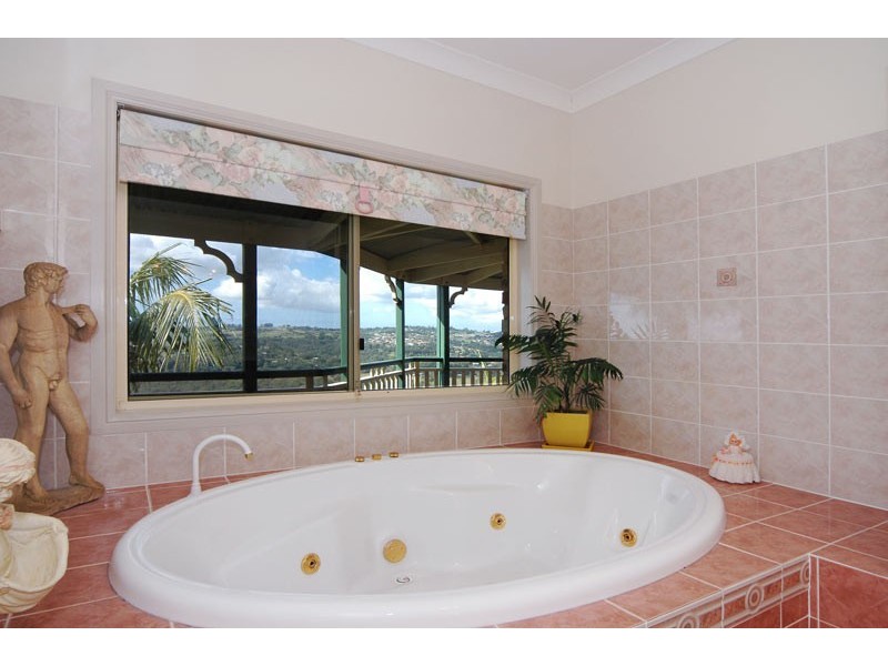 2 Vail Court ‘Nirvana’, Bilambil Heights NSW 2486