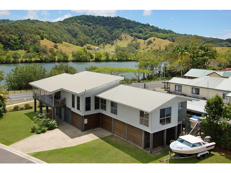 64-66 Riverside Drive, Tumbulgum NSW 2490