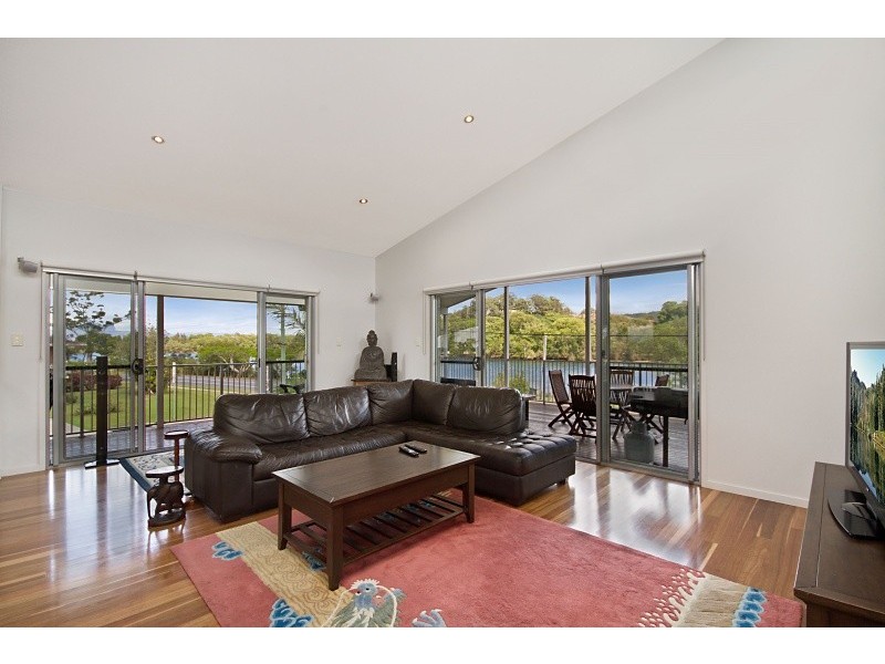 64-66 Riverside Drive, Tumbulgum NSW 2490