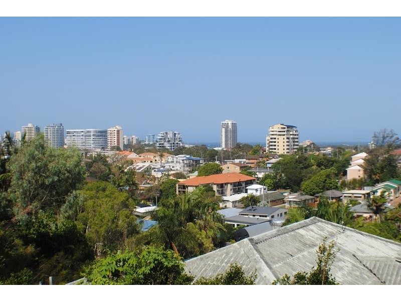 29 Ballow Street, Coolangatta QLD 4225