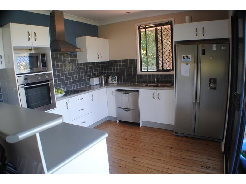 29 Ballow Street, Coolangatta QLD 4225