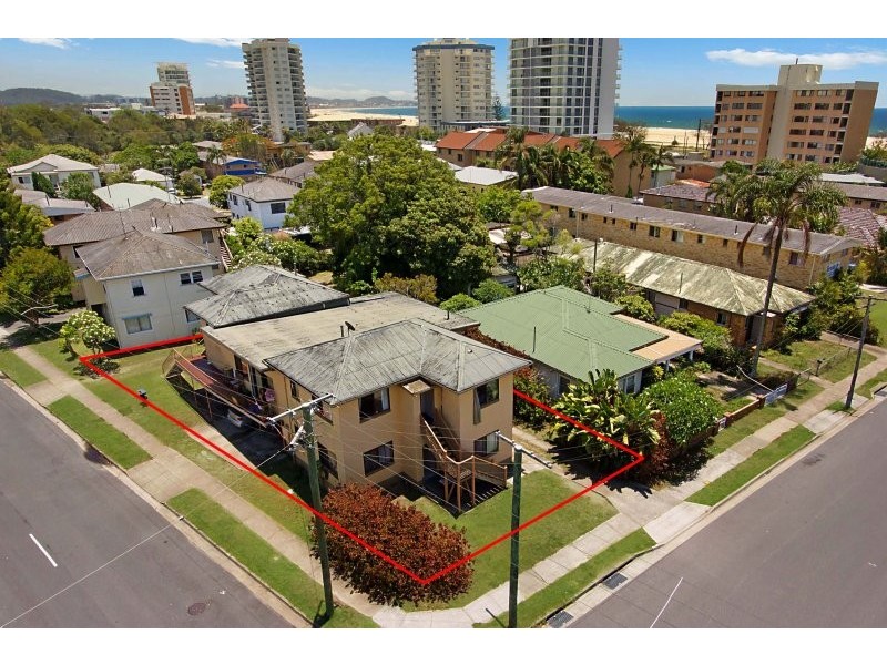 15 Douglas Street, Kirra QLD 4225