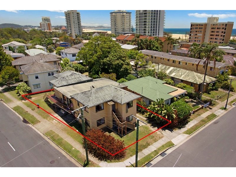 15 Douglas Street, Kirra QLD 4225