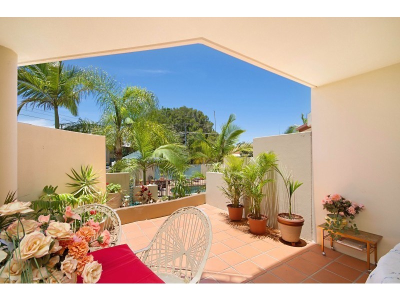 2/5 Ocean Street ‘Ocean Place’, Kirra QLD 4225