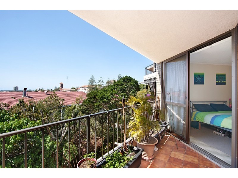 4/10 Rutledge Street ‘Knab-Ryl Apartments’, Coolangatta QLD 4225