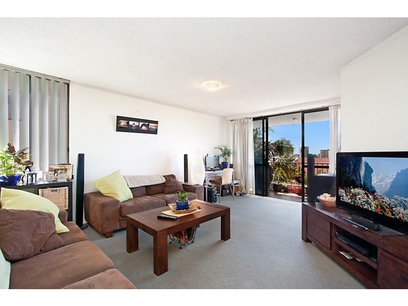 4/10 Rutledge Street ‘Knab-Ryl Apartments’, Coolangatta QLD 4225