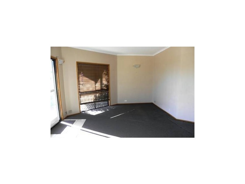 2/10 East Street, Burleigh Heads QLD 4220