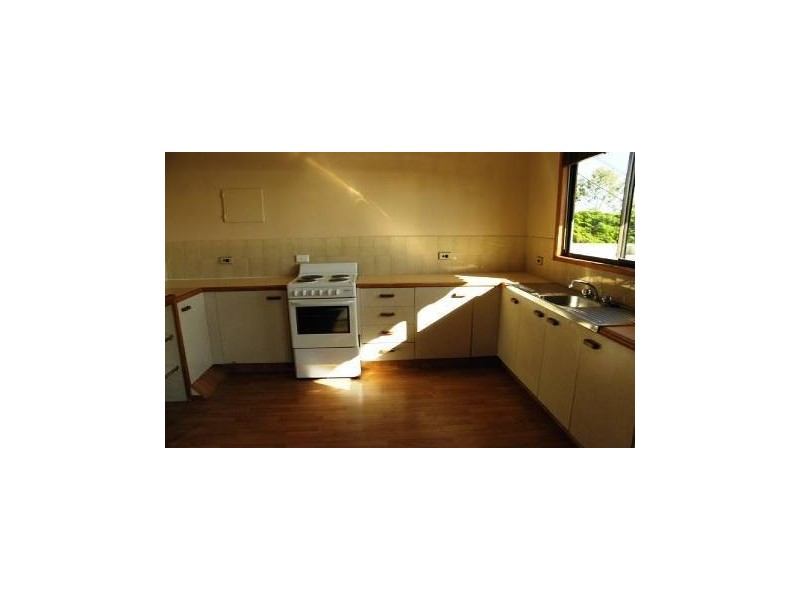 2/10 East Street, Burleigh Heads QLD 4220