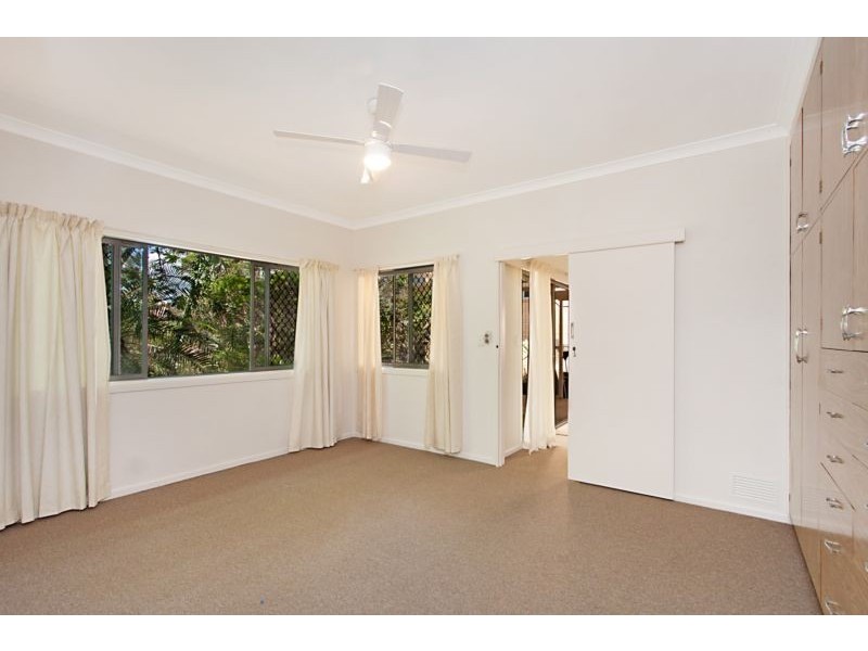 49 Coolangatta Road, Coolangatta QLD 4225