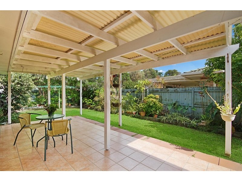 2/11 Covent Gardens Way, Banora Point NSW 2486