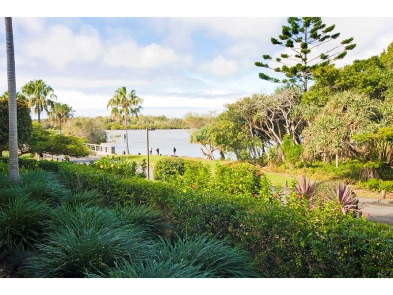 3/3 Island Drive, Tweed Heads NSW 2485