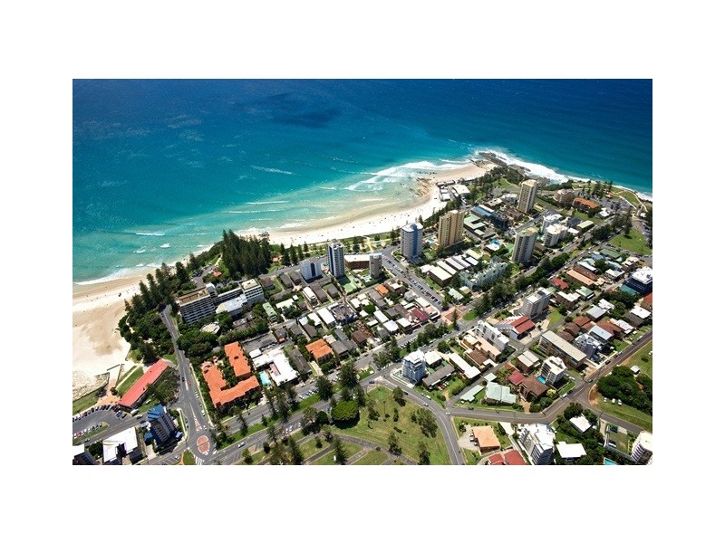 7/7 Eden Avenue, Rainbow Bay QLD 4225