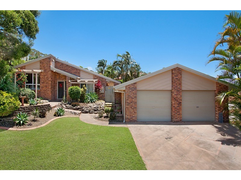 19 Sawtell Drive, Currumbin Waters QLD 4223